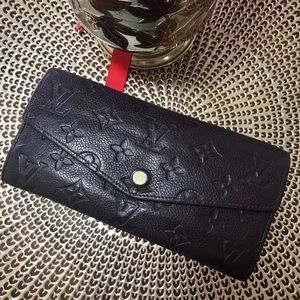 ❗️SOLD Louis Vuitton Empreinte Curieuse Wallet